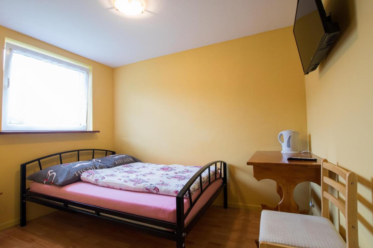 Noclegi Pod Lasem Solina 20 Exterior photo